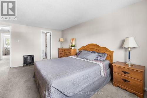 52 Baneberry Crescent, Ottawa, ON - Indoor Photo Showing Bedroom