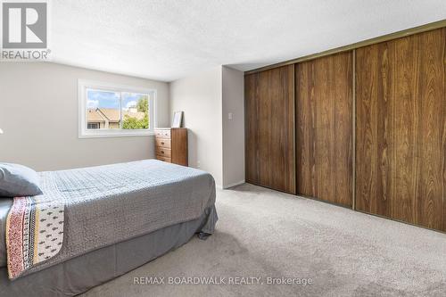 52 Baneberry Crescent, Ottawa, ON - Indoor Photo Showing Bedroom
