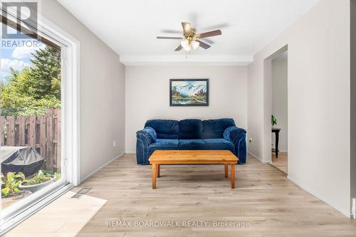 52 Baneberry Crescent, Ottawa, ON - Indoor