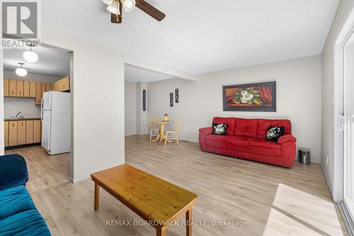 52 Baneberry Crescent, Ottawa, ON - Indoor