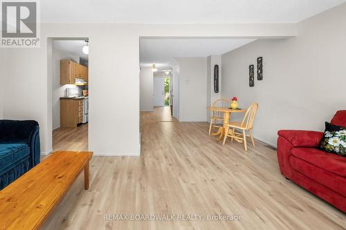 52 Baneberry Crescent, Ottawa, ON - Indoor Photo Showing Other Room
