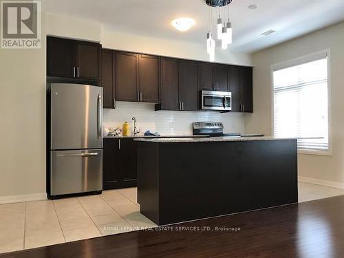 7 - 165 HAMPSHIRE WAY , Milton, Ontario L9T 6H7 3
