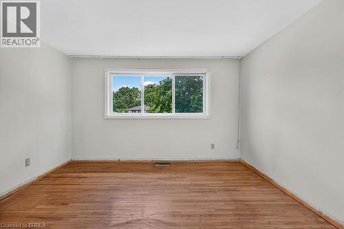 5371 Riverside Drive, Burlington, ON - Indoor Photo Showing Other Room