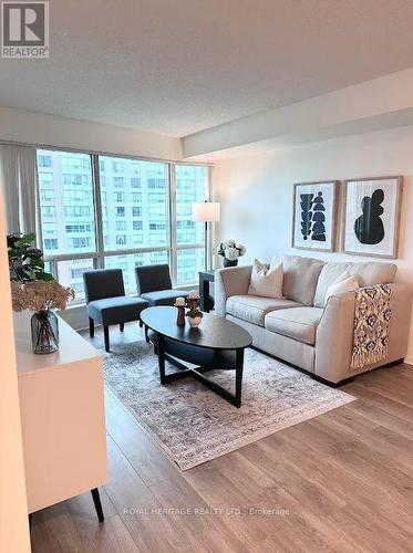 2110 - 18 LEE CENTRE DRIVE , Toronto, Ontario M1H 3H5 4