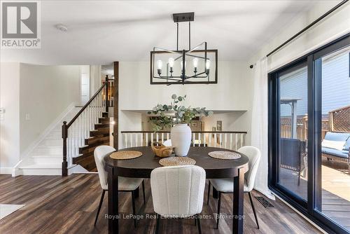 1464 Trowbridge Drive, Oshawa, ON - Indoor Photo Showing Dining Room