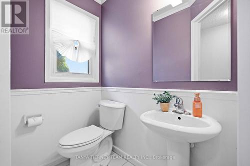 60 Pidduck Street, Clarington, ON - Indoor Photo Showing Bathroom