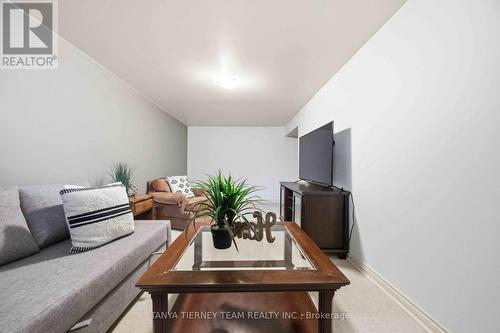 60 Pidduck Street, Clarington, ON - Indoor