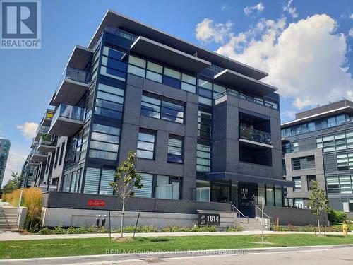 439 - 1614 CHARLES STREET  Whitby (Port Whitby), ON L1N 0P4