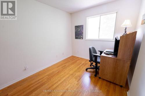 3 Seth Private, Ottawa, ON - Indoor Photo Showing Office