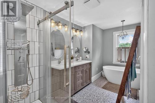 3744 Flos 4 Road W, Springwater, ON - Indoor Photo Showing Bathroom