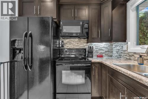 26 Fyfe Street, Regina, SK - Indoor Photo Showing Kitchen