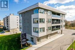 302 - 143 BLOOR STREET W  Oshawa (Lakeview), ON L1J 1P5