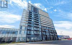 915 - 10 HONEYCRISP CRESCENT Vaughan, ON L4K 5Z8
