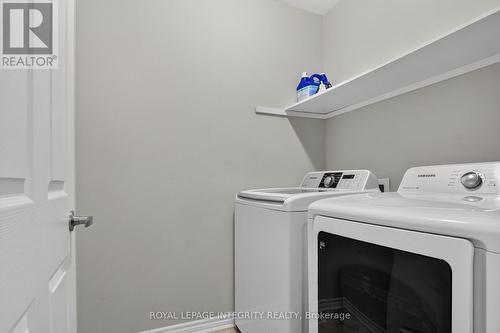 414 Meadowhawk Crescent, Ottawa, ON - Indoor Photo Showing Laundry Room