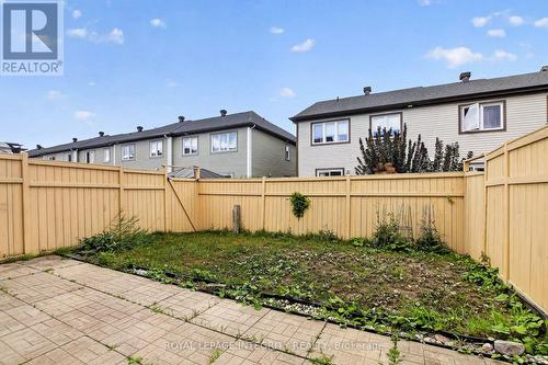 414 Meadowhawk Crescent, Ottawa, ON - Outdoor