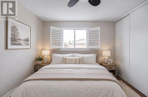 8 Ballycastle Crescent, Brampton, ON - Indoor Photo Showing Bedroom
