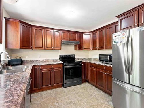 68 Alicia Boulevard, Kentville, NS - Indoor Photo Showing Kitchen With Double Sink