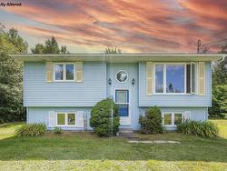 15 Village Street  Tantallon, NS B3Z 2P7