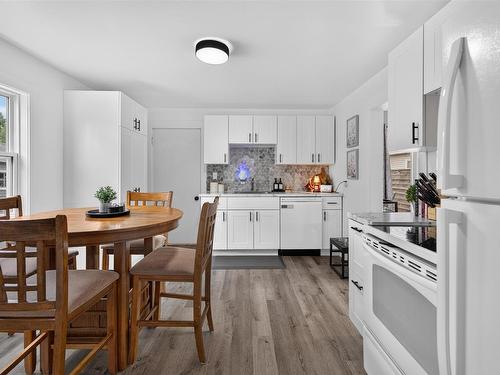 361 Kent Street, Charlottetown, PE - Indoor