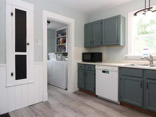 204 Vimy Road, Bible Hill, NS - Indoor Photo Showing Kitchen With Double Sink