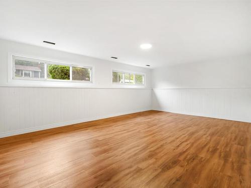 32 Swan Crescent, Halifax, NS - Indoor