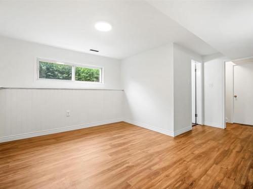 32 Swan Crescent, Halifax, NS - Indoor Photo Showing Other Room