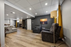 Family Room - 