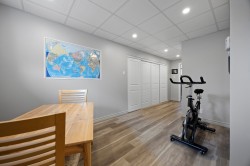 Family Room - 