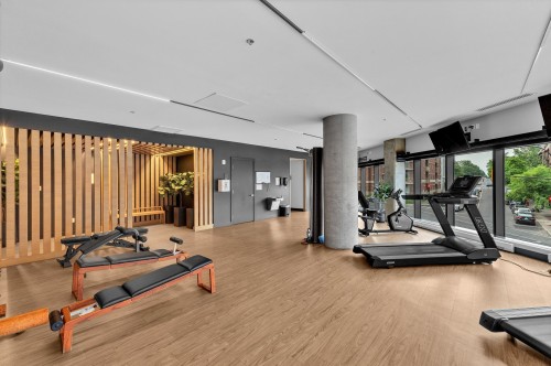 Exercise Room - 307-4599 Av. Clanranald, Montréal (Côte-Des-Neiges/Notre-Dame-De-Grâce), QC - Indoor Photo Showing Gym Room