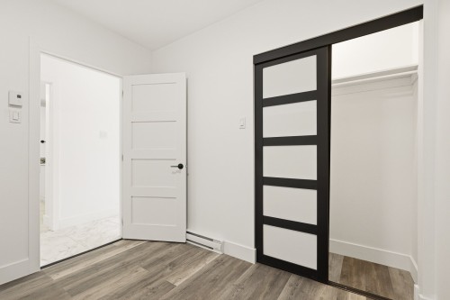Chambre à coucher - 3722 Rue Gertrude, Montréal (Verdun/Île-Des-Soeurs), QC - Indoor Photo Showing Other Room