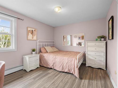 53 Parkside Drive, Charlottetown, PE - Indoor Photo Showing Bedroom