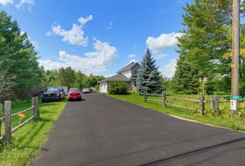 Stationnement - 401 Ch. Lamarche, L'Ange-Gardien, QC - Outdoor
