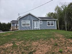 10966 Highway 2 Masstown  Masstown, NS B0M 1G0