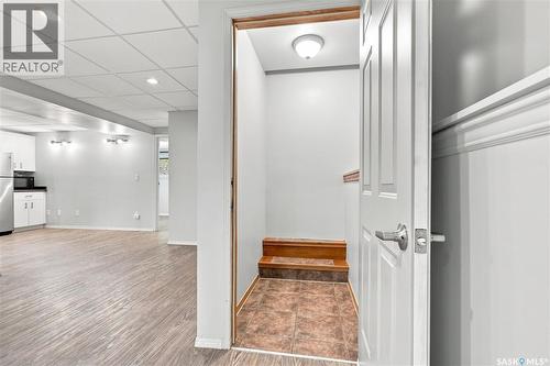 205 Imperial Street, Saskatoon, SK - Indoor