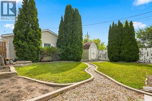 205 Imperial Street, Saskatoon, SK - Outdoor