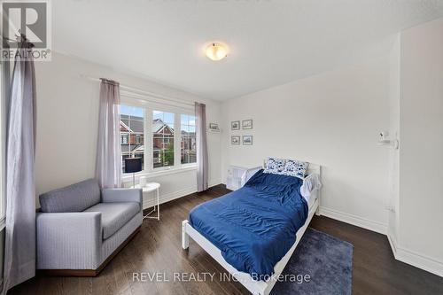 455 Ramsey Place, Milton, ON - Indoor Photo Showing Bedroom