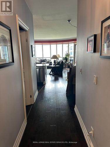 511 - 2083 LAKE SHORE BOULEVARD W , Toronto, Ontario M8V 4G2 2
