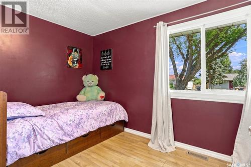 503 P Avenue N, Saskatoon, SK - Indoor Photo Showing Bedroom