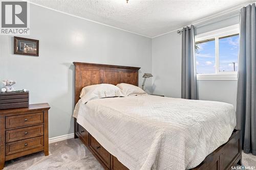 503 P Avenue N, Saskatoon, SK - Indoor Photo Showing Bedroom