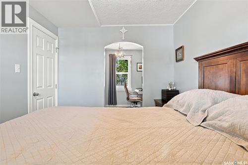 503 P Avenue N, Saskatoon, SK - Indoor Photo Showing Bedroom