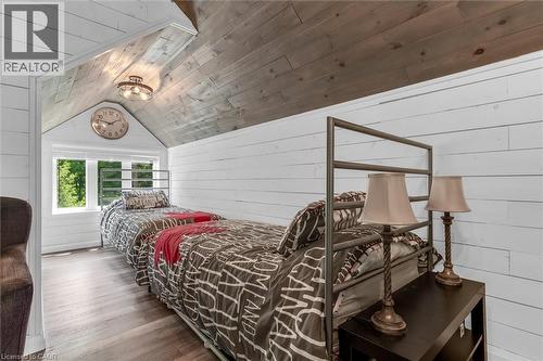 40 Third Line Road, Centre Wellington, ON - Indoor Photo Showing Bedroom