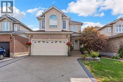 913 COPPER LEAF Crescent  Kitchener, ON N2E 3W1