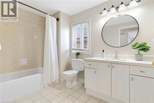 913 Copper Leaf Crescent, Kitchener, ON - Indoor Photo Showing Bathroom