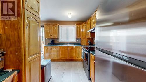 1 Hector Place, Paradise, NL - Indoor Photo Showing Kitchen With Double Sink