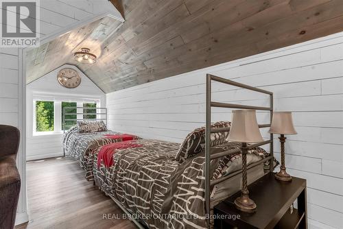 40 Third Line Road, Centre Wellington, ON - Indoor Photo Showing Bedroom