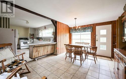 27 Rothsay Avenue, Kitchener, ON - Indoor