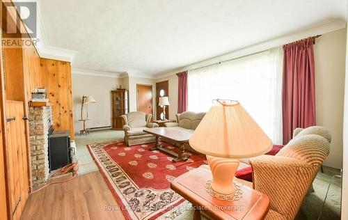 27 Rothsay Avenue, Kitchener, ON - Indoor