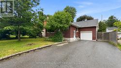 1213 ERINDALE DRIVE  Ottawa, ON K2C 2G2