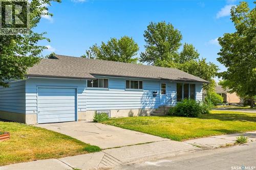 1401 10Th Street E, Saskatoon, SK - Outdoor