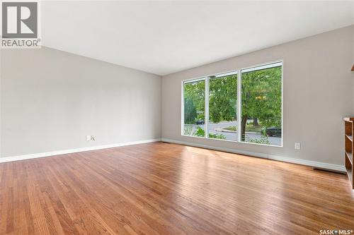 1401 10Th Street E, Saskatoon, SK - Indoor